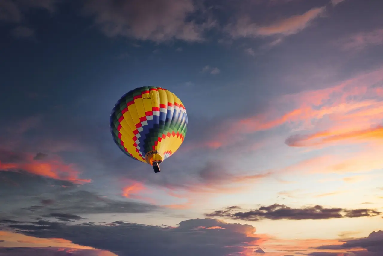Hvad koster en luftballonoplevelse i Midtjylland?