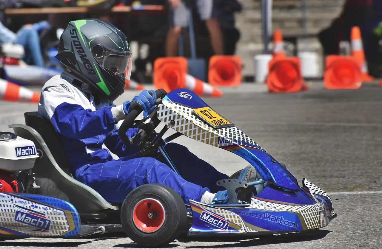 Giver en dag med gokart mening som gave til hende?