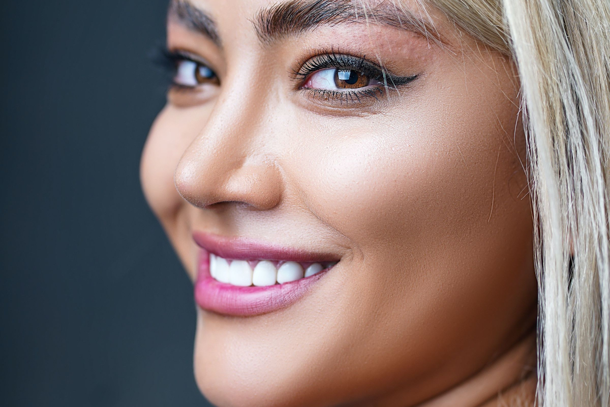 Overrask hende med en tandblegning i gave - 5 grunde til hun vil elske det